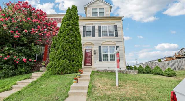 Photo of 5540 Hidden Waters Ln, Frederick, MD 21703