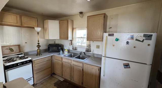 Photo of 24 W Main St, Crisfield, MD 21817