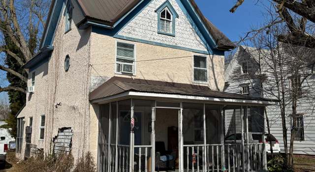 Photo of 24 W Main St, Crisfield, MD 21817