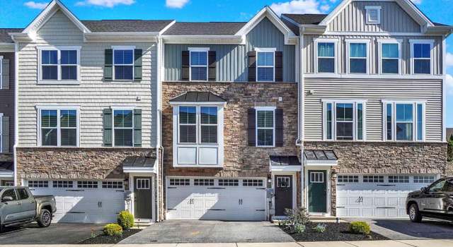 Photo of 1135 Rosecroft Ln #64, York, PA 17403