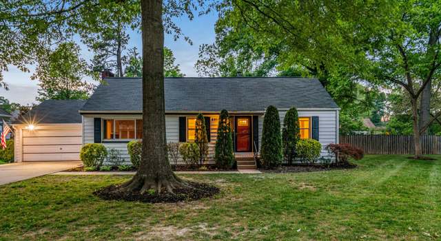 Photo of 8808 Oak Leaf Dr, Alexandria, VA 22309