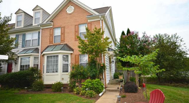 Photo of 136 Connery Ter SW, Leesburg, VA 20175