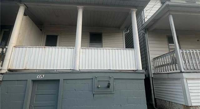 Photo of 224 W Water St, Lansford, PA 18232