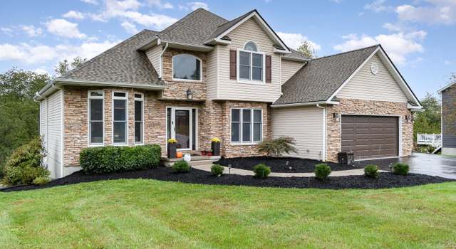 Photo of 3545 Eagle Ridge Ct, Hanover, PA 17331