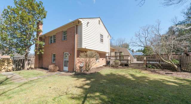 Photo of 4712 Sunflower Dr, Rockville, MD 20853