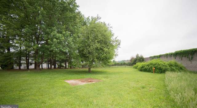 Photo of 12810 Pinecrest Rd, Herndon, VA 20171