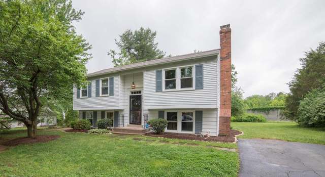 Photo of 12810 Pinecrest Rd, Herndon, VA 20171