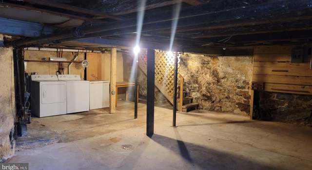 Photo of 15 N Penn St, Shippensburg, PA 17257