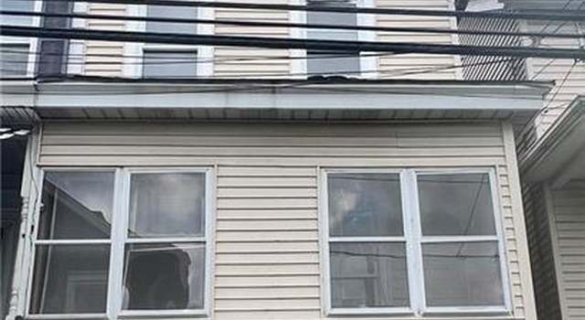 Photo of 302 W Kline Ave, Lansford, PA 18232