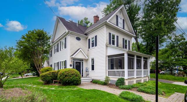 Photo of 102 S Kensington St St, Arlington, VA 22204