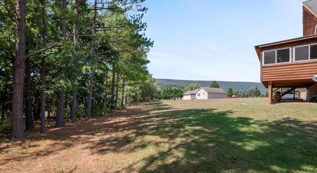 Photo of 42 Marjorie Ct, Berkeley Springs, WV 25411