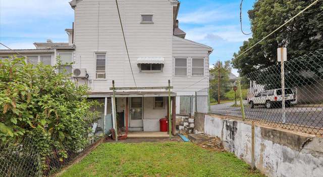 Photo of 826 E Dewart St, Shamokin, PA 17872