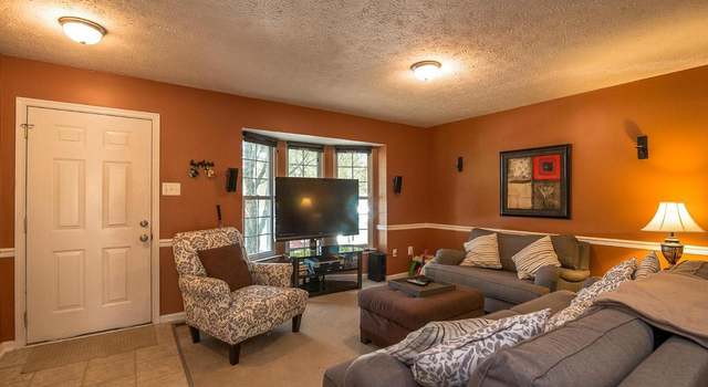 Photo of 4987 Pintail Ct, Frederick, MD 21703