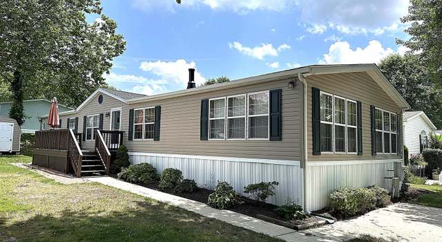 Photo of 8013 Gannett Ct, Severn, MD 21144