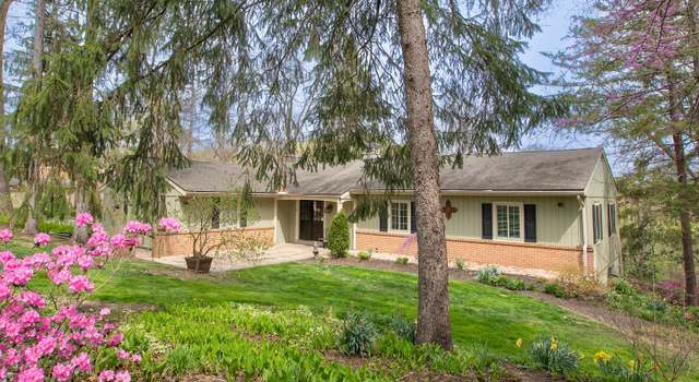 Photo of 110 Clubhouse Dr, Bernville, PA 19506
