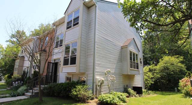 Photo of 8017 Branch Wood Ct, Ellicott City, MD 21043