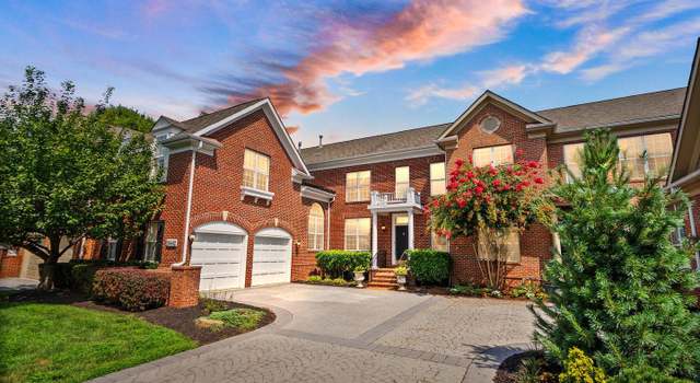 Photo of 18442 Lanier Island Sq, Leesburg, VA 20176