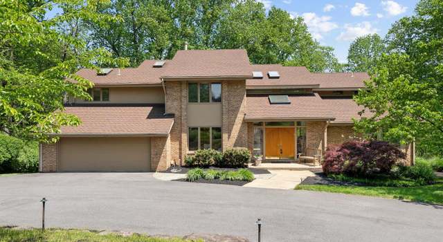 Photo of 6 Monterra Ct, Rockville, MD 20850