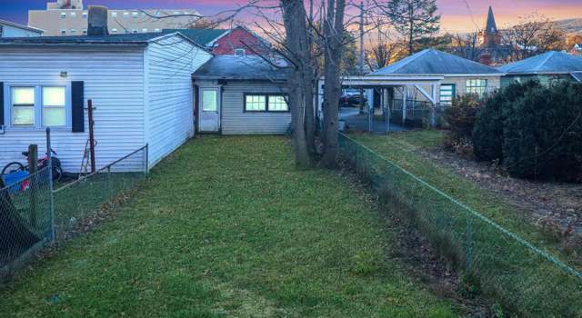Photo of 26 N Greenwood St, Tamaqua, PA 18252