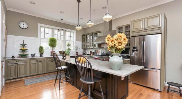 Photo of 3849 Ross Rd, Ellicott City, MD 21043
