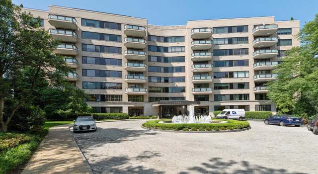 Photo of 2700 Calvert St NW #111, Washington, DC 20008