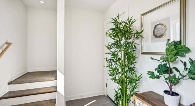 Photo of 918 Riverplace Dr Unit 18H, Conshohocken, PA 19428