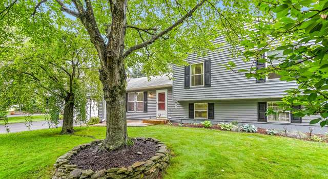Photo of 111 Sue Ann Ct, Sterling, VA 20164