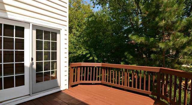 Photo of 4019 Quiet Creek Dr, Fairfax, VA 22033