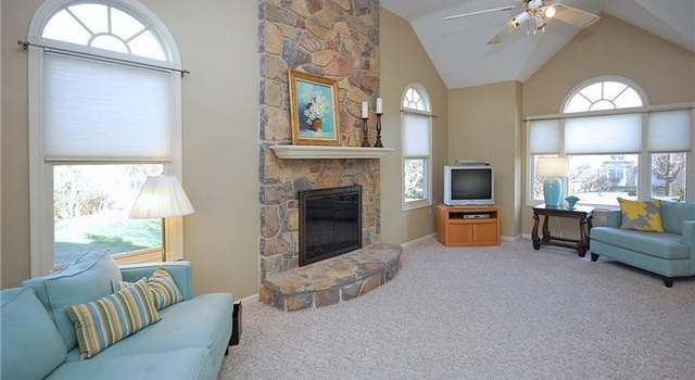 Photo of 505 Fox Hollow Dr, Kennett Square, PA 19348