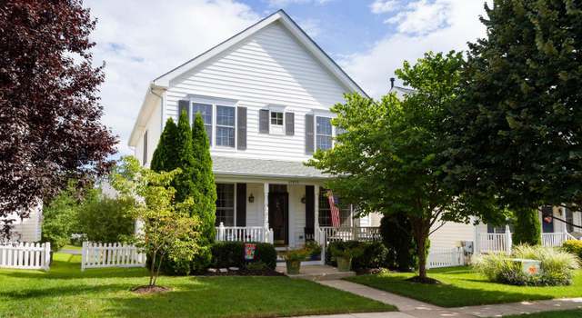 Photo of 43098 Barons St, Chantilly, VA 20152