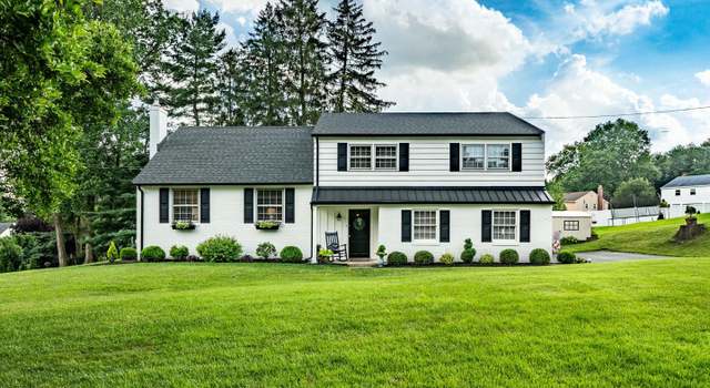 Photo of 205 Fairfield Dr, Wallingford, PA 19086
