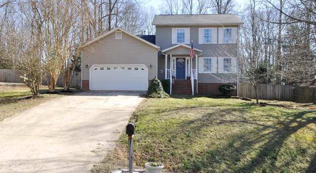 Photo of 6324 Forest Grove Dr, Fredericksburg, VA 22407