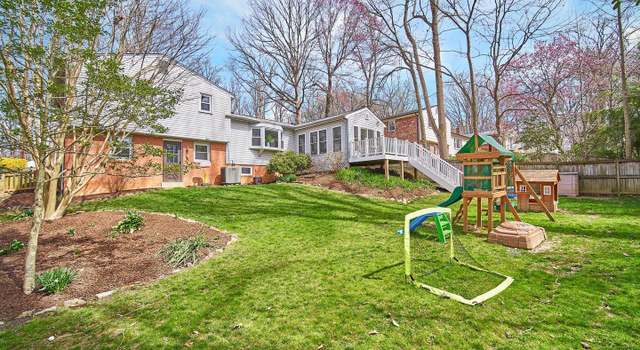 Photo of 8945 Falling Creek Ct, Annandale, VA 22003