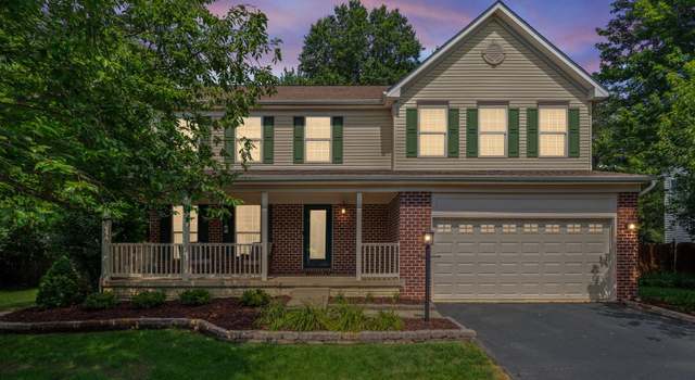 Photo of 6910 Sharpsburg Dr, Centreville, VA 20121