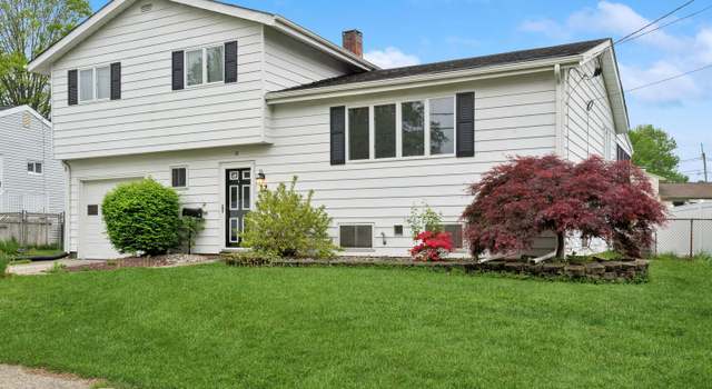 Property at 12 Aster Rd, Hamilton, NJ 08690, 3 beds, 1.5 baths