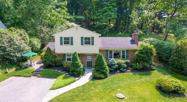 Photo of 5 Oak Knoll Rd, Cockeysville, MD 21030