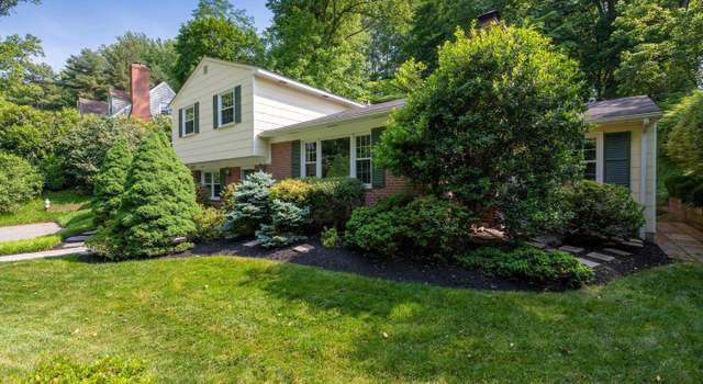 Photo of 5 Oak Knoll Rd, Cockeysville, MD 21030