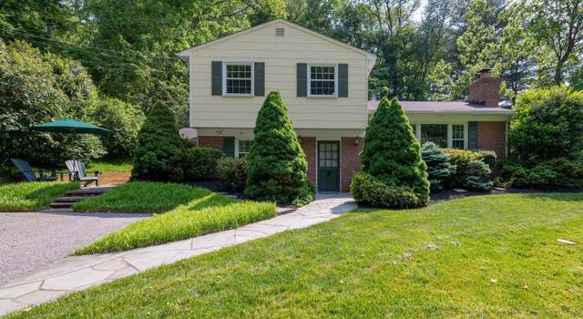 Photo of 5 Oak Knoll Rd, Cockeysville, MD 21030