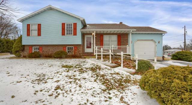 Photo of 108 S Fairlane Rd, Valley View, PA 17983