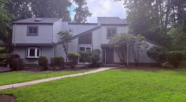 Photo of 3210 Cobb Hill Ln, Oakton, VA 22124