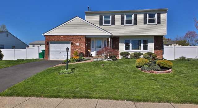 Photo of 511 Ehret Rd, Fairless Hills, PA 19030