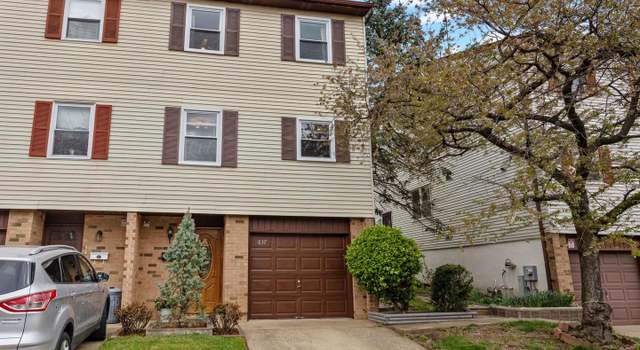 Photo of 837 N Centennial Sq N, Philadelphia, PA 19116