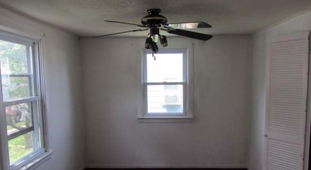 Photo of 20 Greenland Ave, Ewing, NJ 08638