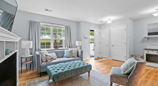 Photo of 6488 Cornwall Dr #10, Eldersburg, MD 21784