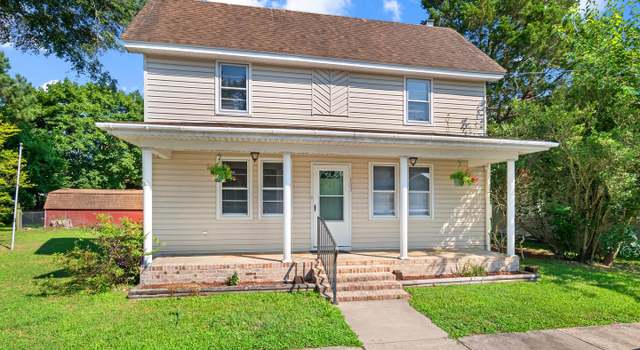 Photo of 103 Howard St, Hebron, MD 21830