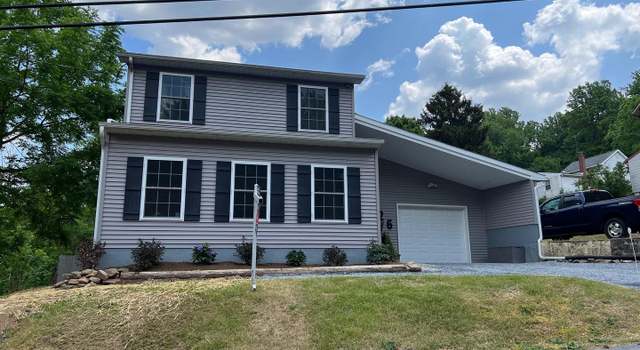 Photo of 126 N Galen Hall Rd, Wernersville, PA 19565