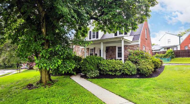 Photo of 1004 Stoneybrook Dr, Springfield, PA 19064