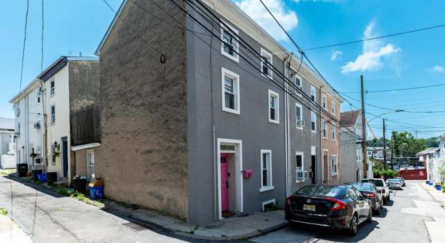 Photo of 151 Conarroe St, Philadelphia, PA 19127