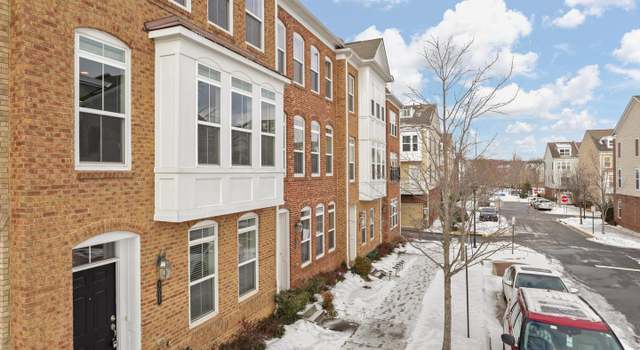 Photo of 3057 Waterloo Ln, Fairfax, VA 22031
