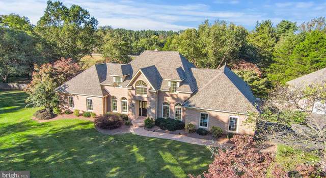Photo of 10928 Woodland Falls Dr, Great Falls, VA 22066